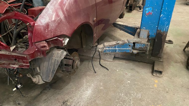 Desvalijaron taller de chapa y pintura