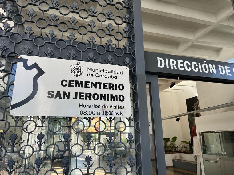 Cementerio San Jerónimo, un patrimonio para recorrer lleno de historias