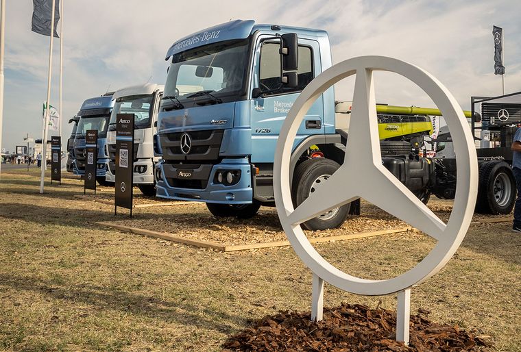 FOTO: Expoagro: Mercedes-Benz Camiones y Buses presente en la edición 2024