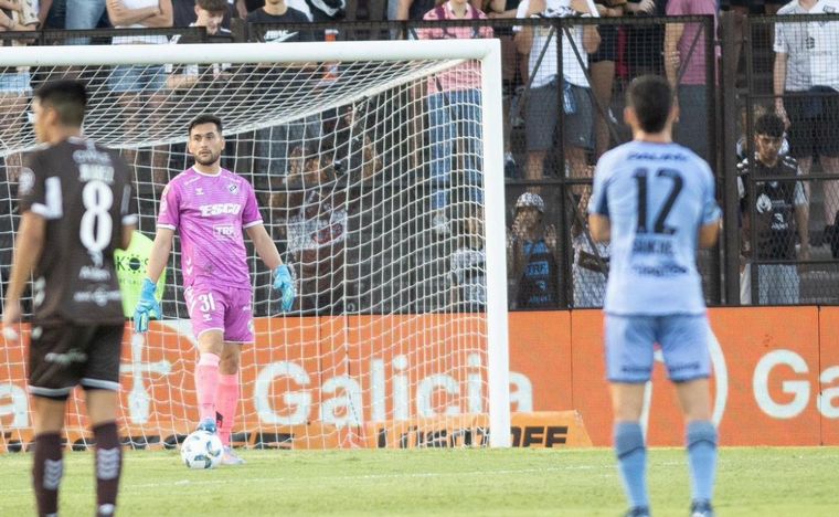 Platense y Belgrano, en un cruce por Copa de la Liga