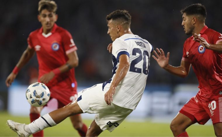 FOTO: Talleres vs Argentinos Jrs., en un duelo por Copa de la Liga en Córdoba