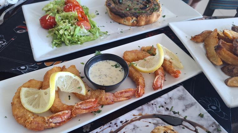 Terrazas Nikkei, una experiencia para disfrutar la vista nocturna de la Villa