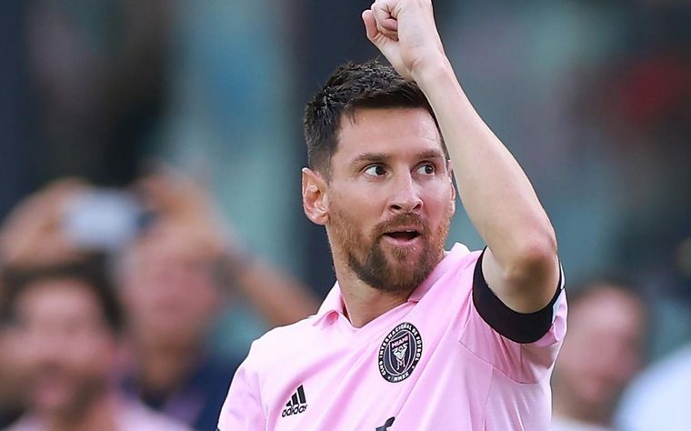 FOTO: El "Tata" Martino explicó la ausencia de Lionel Messi en el último partido
