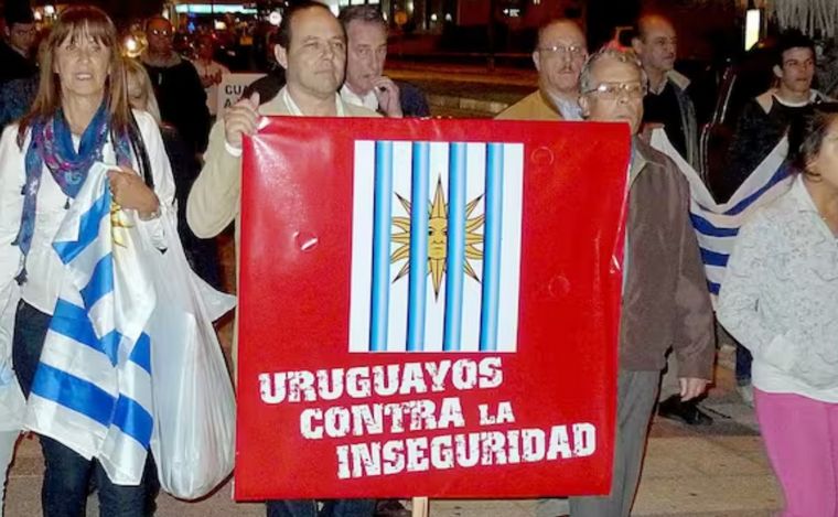 FOTO: Uruguay contrata ONG para mediar conflictos y reducir homicidios (Foto: La Nación).