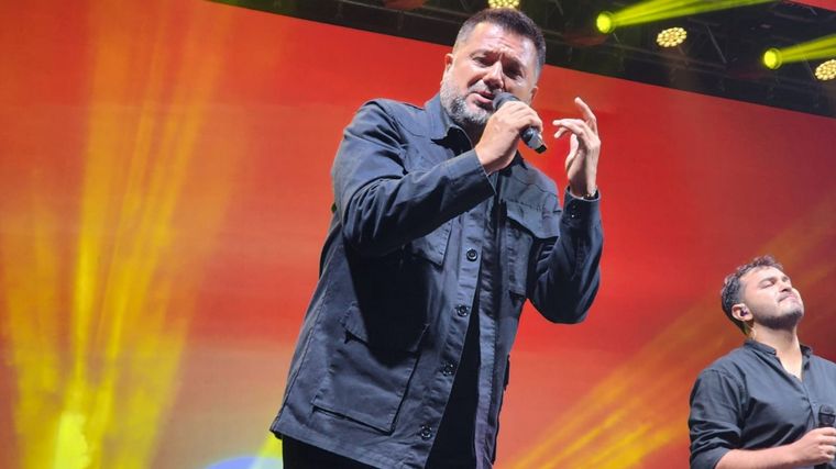 Inolvidable reencuentro de Jorge Rojas con Los Nocheros