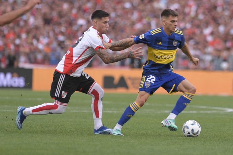 FOTO: Boca y River repartieron puntos en el superclásico disputado en "El Monumental".