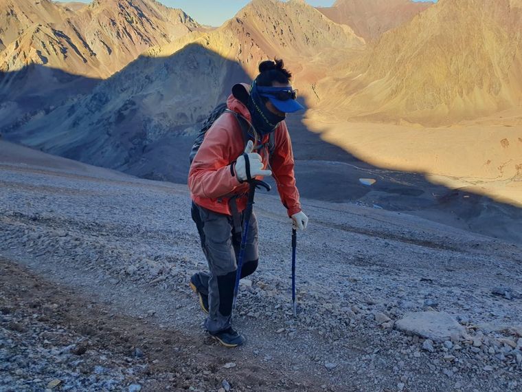 Matías Sergo, en pleno trayecto hacia la cima. 