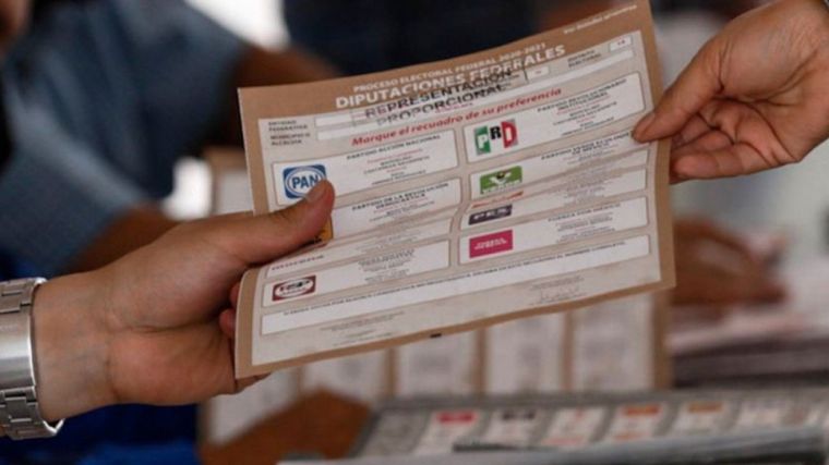 FOTO: Cuentas falsas de redes sociales podrían influenciar en las elecciones de México