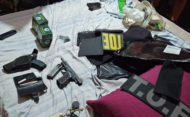 El agente de la PDI detenido tenía en su poder vestimenta de las TOE.