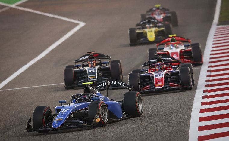 Colapinto, delante de Verschoor, Miyata, Antonelli y Maini