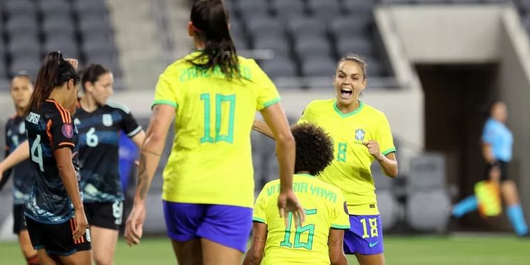 Argentina cae por goleada ante Brasil en los cuartos de final de la Golden Cup