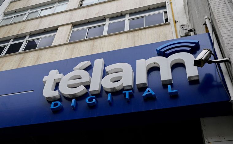 El Gobierno avanzó con el cierre de Télam.