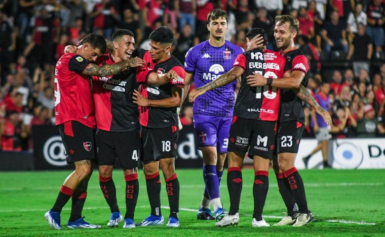 ¡Gritalo Leproso! Reviví el gol de Newell's para el triunfo frente a Tigre.