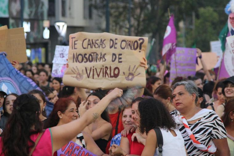Marcharon en el país por el Día Internacional de la Mujer