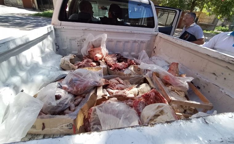 Incautaron 540 kilos de mercadería en mal estado en local de Fisherton.
