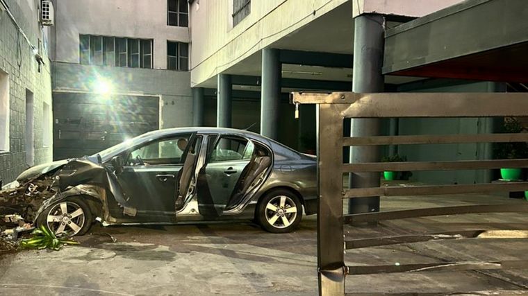 FOTO: Accidente en la puerta del Club Deportivo Central Córdoba