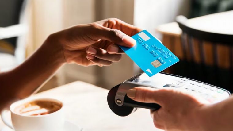 Pago con tarjeta en comercios