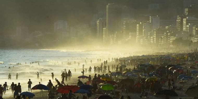 FOTO: Río de Janeiro vive una ola de calor récord. 