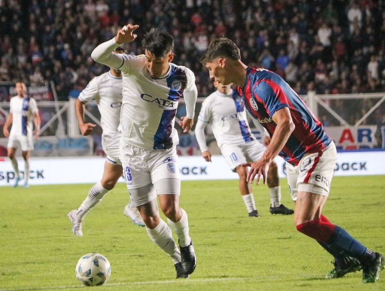 San Lorenzo le ganó a Godoy Cruz y quedó con chances matemáticas de clasificar