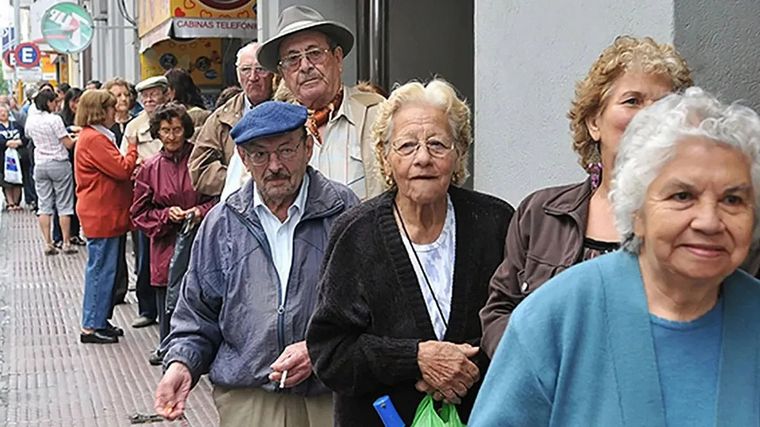 FOTO: Los jubilados de la provincia cobrarán el 27 de marzo.