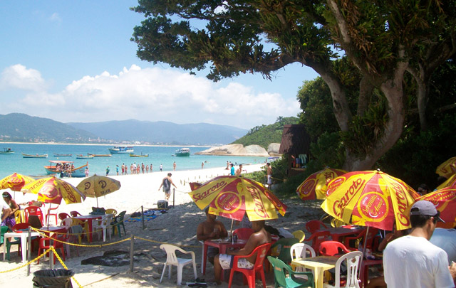 La isla de Campeche es una isla ecológica ideal para hacer snorkel y buceo.