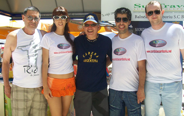 Más de un centenar de personas se reunieron en el puesto Barranca 77, en Camboriú.