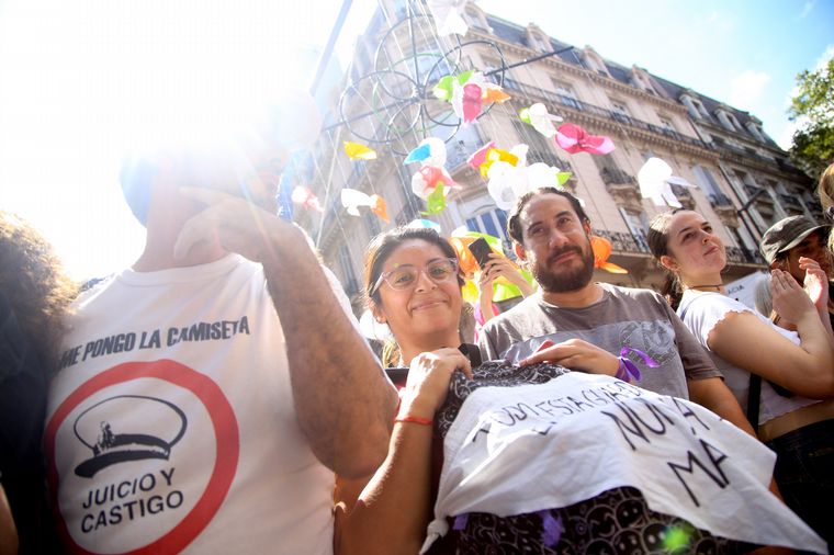 FOTO: Gran movilización por el Día de la Memoria en Plaza de Mayo.