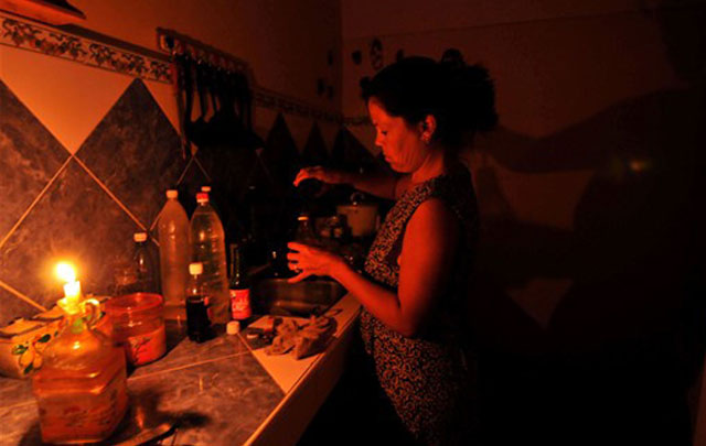 Hay barrios que pasaron la Nochebuena sin luz (Foto: Archivo)