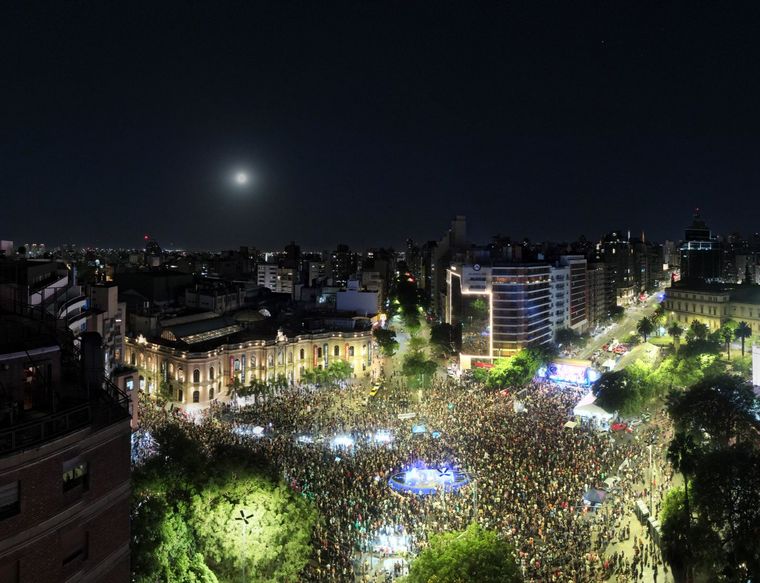 FOTO: Masiva movilización en Córdoba por el Día de la Memoria.