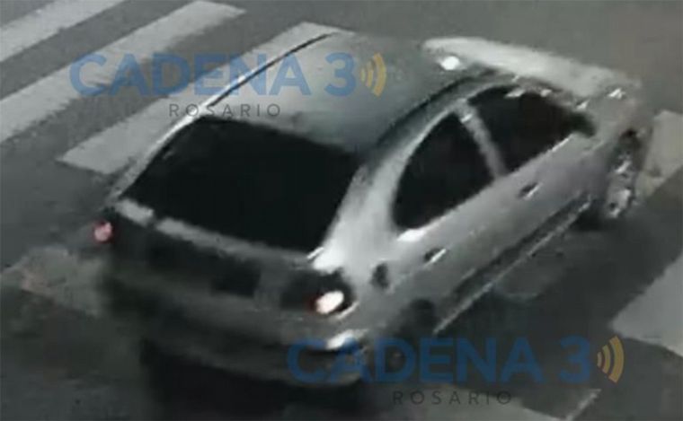 El auto utilizado en la amenaza fue encontrado abandonado.