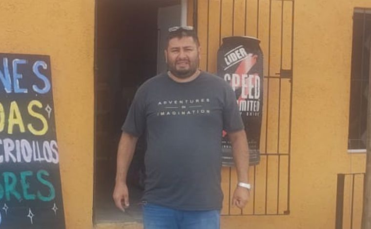 Adrián, el comerciante afectado por las tarifas.