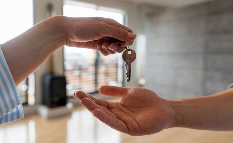 Los precios de los inmuebles están atrasados: aseguran que es momento de comprar.