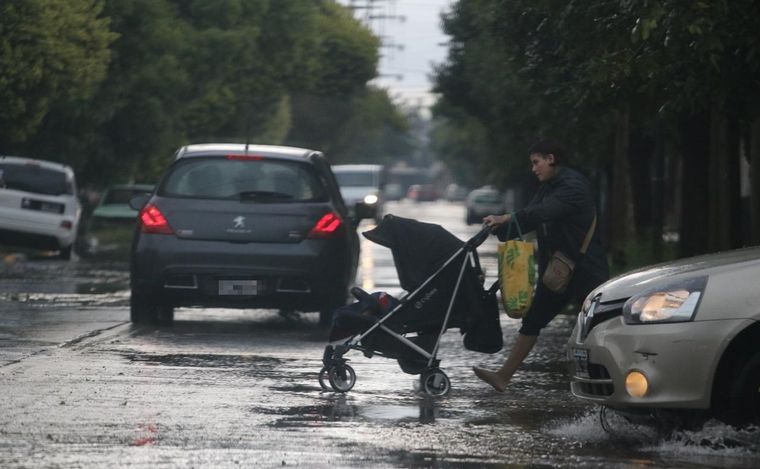 El paso de la tormenta en Córdoba. (Foto: Daniel Cáceres/Cadena 3)
