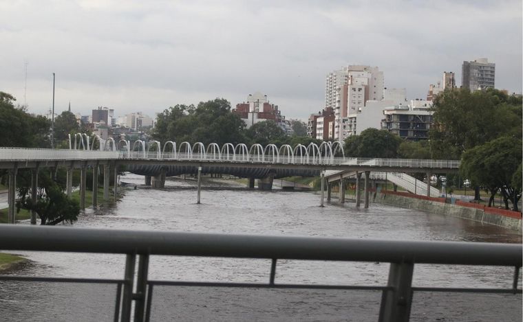 El paso de la tormenta en Córdoba. (Foto: Daniel Cáceres/Cadena 3)