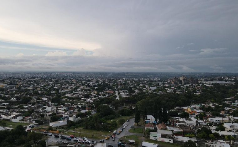 El paso de la tormenta en Córdoba. (Foto: Daniel Cáceres/Cadena 3)