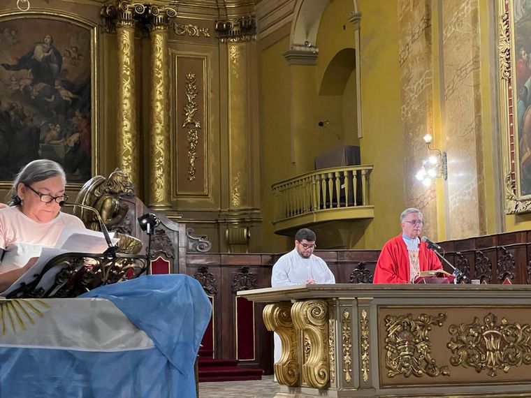 Vía Crucis teatralizado por el centro de la Ciudad de Córdoba