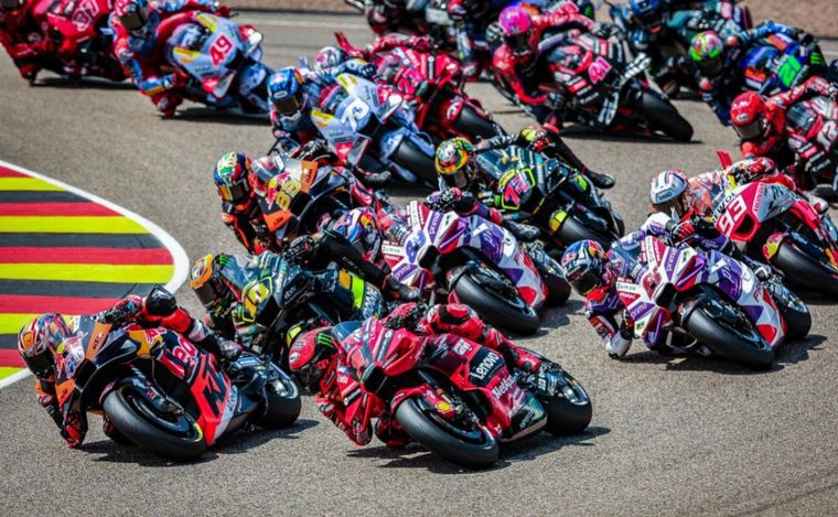 FOTO: Liberty Media compró el MotoGP y controla los dos 'circos' principales del motor