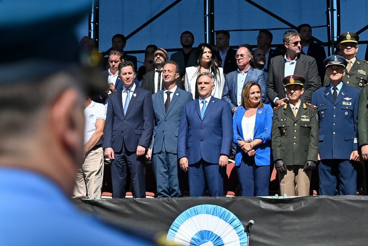 FOTO: Córdoba homenajeó a los héroes de Malvinas.
