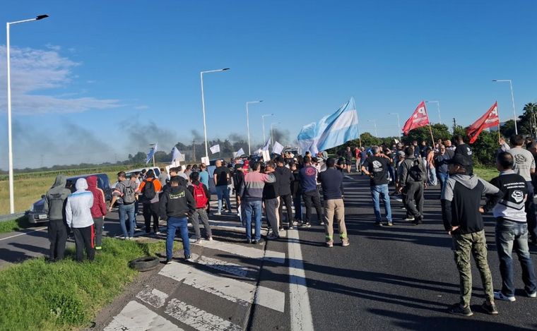 Reclamo de los trabajadores de Acindar.