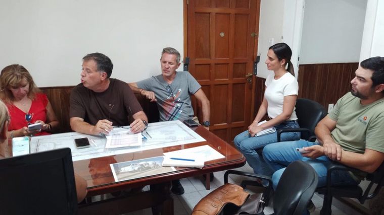 Mendoza construirá su escuela de ortofonía y sordos