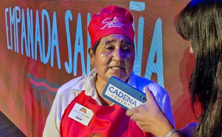 Ester del Valle López ganó el Concurso de la Empanada Salteña a sus 71 años.