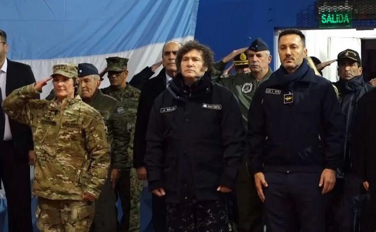 Laura Richardson, Javier Milei y Luis Petri.