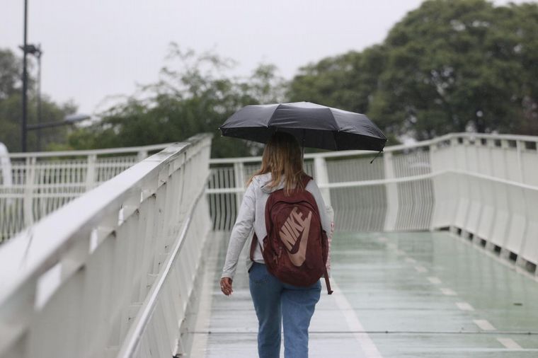 Lluvia en Córdoba (Foto: Daniel Cáceres para Cadena 3)