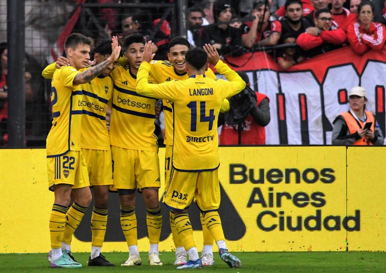 Boca festejó a lo grande en Rosario. (Foto: AFA)