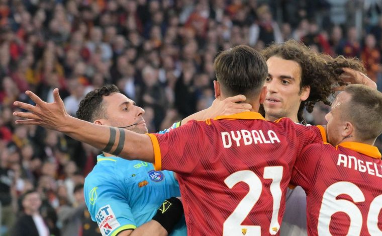 Dybala se peleó con Guendouzi . (Foto:@Sc_Espn)