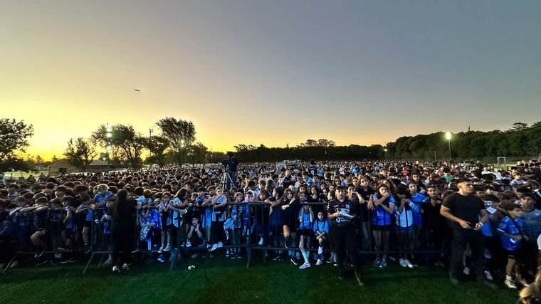 Estudiantes de Río Cuarto inauguró una cancha con el nombre de 