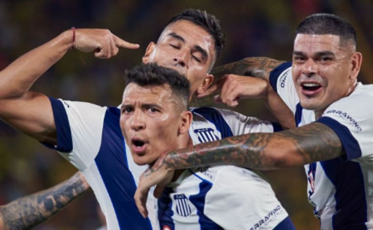 Juan Gabriel Rodríguez y un festejo alocado en Ecuador. (Foto: CAT)