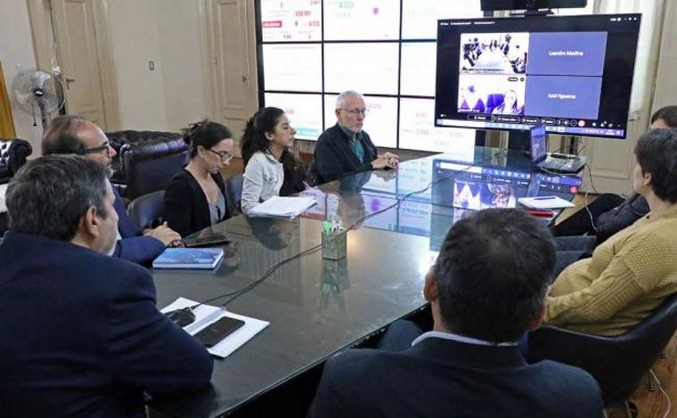 FOTO: Representantes de Conicet se reunieron con el ministro de Salud tucumano. (Gentileza)