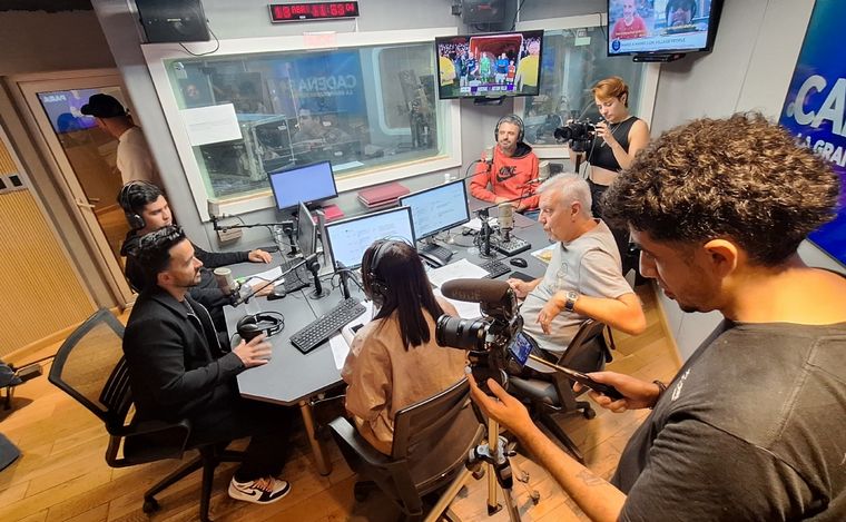 Luis Fonsi en Cadena 3.