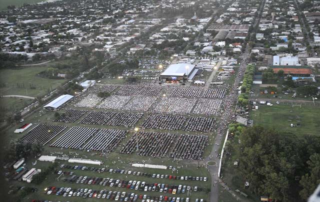 Una multitud participó de la fiesta.